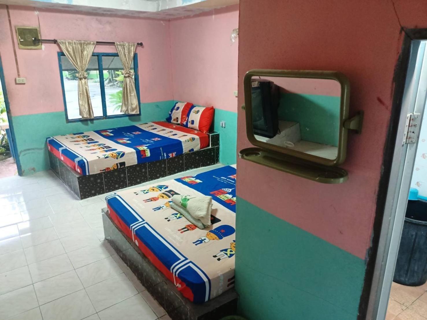 Kanjana Resort Surat Thani Bagian luar foto
