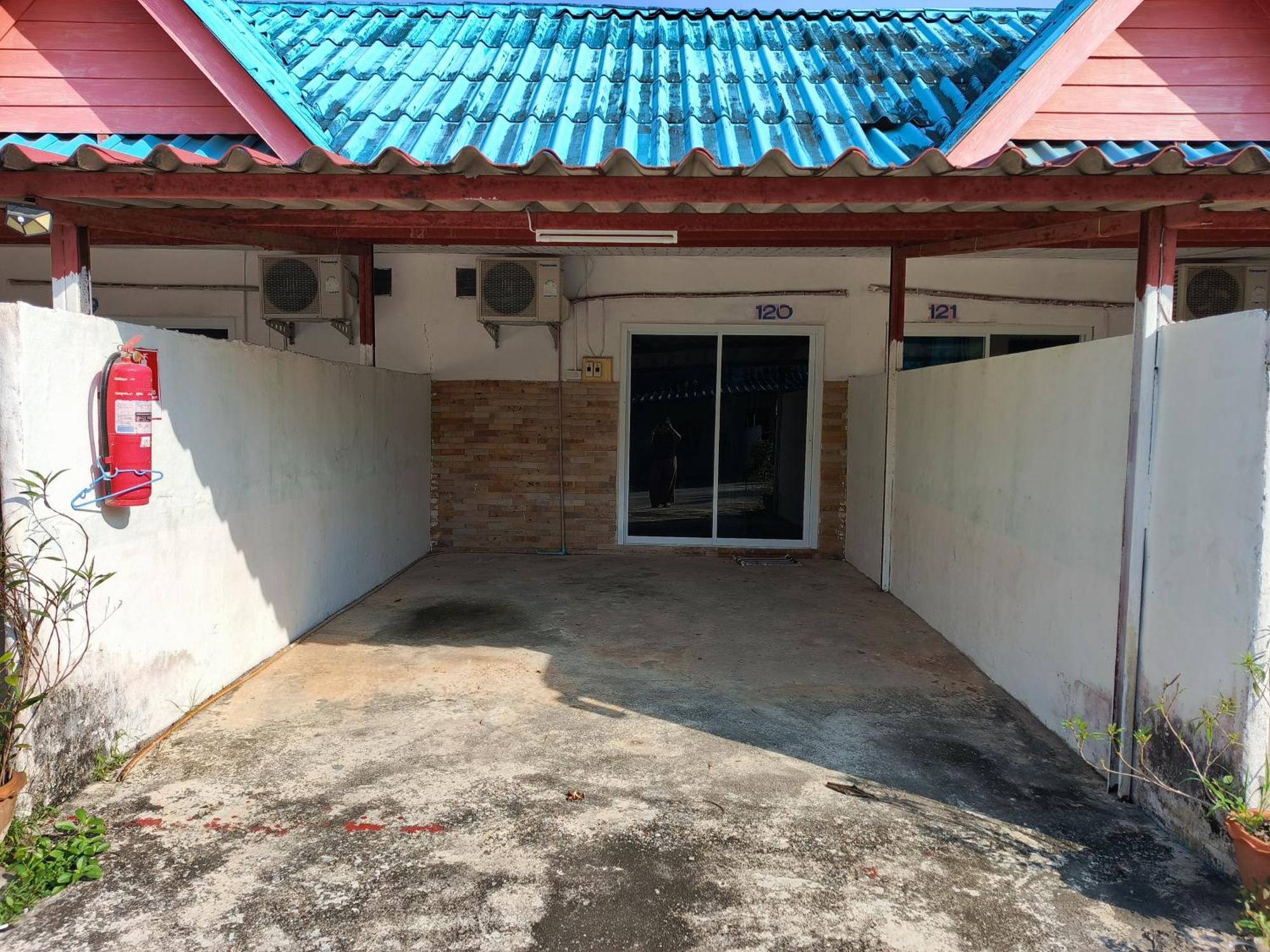 Kanjana Resort Surat Thani Bagian luar foto