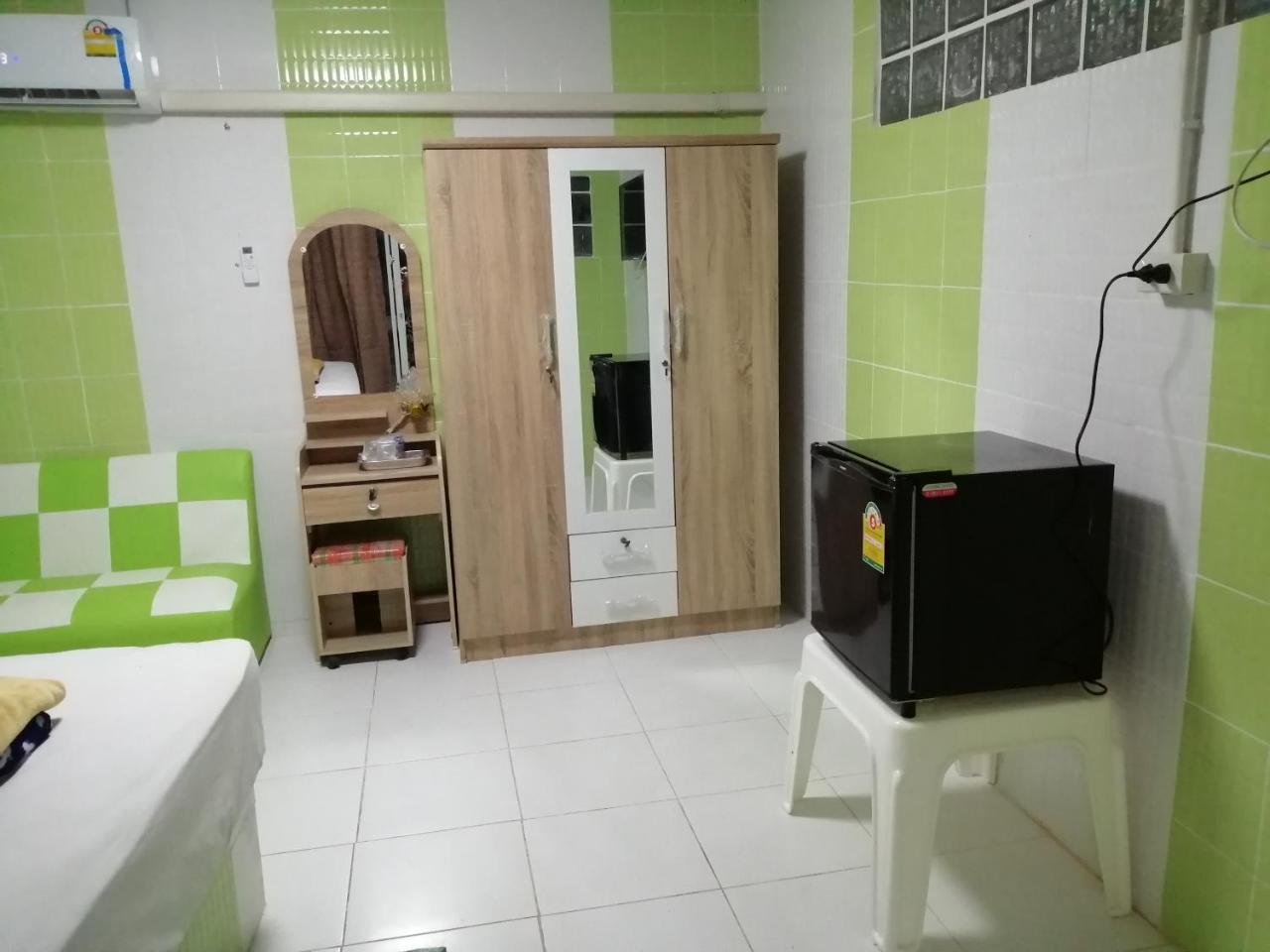 Kanjana Resort Surat Thani Bagian luar foto